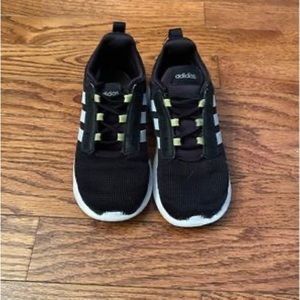 Kids Adidas Racer TR21 size 10